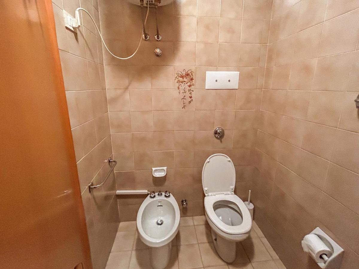 Monolocale Ombrellone Incluso Apartman Lignano Sabbiadoro Kültér fotó