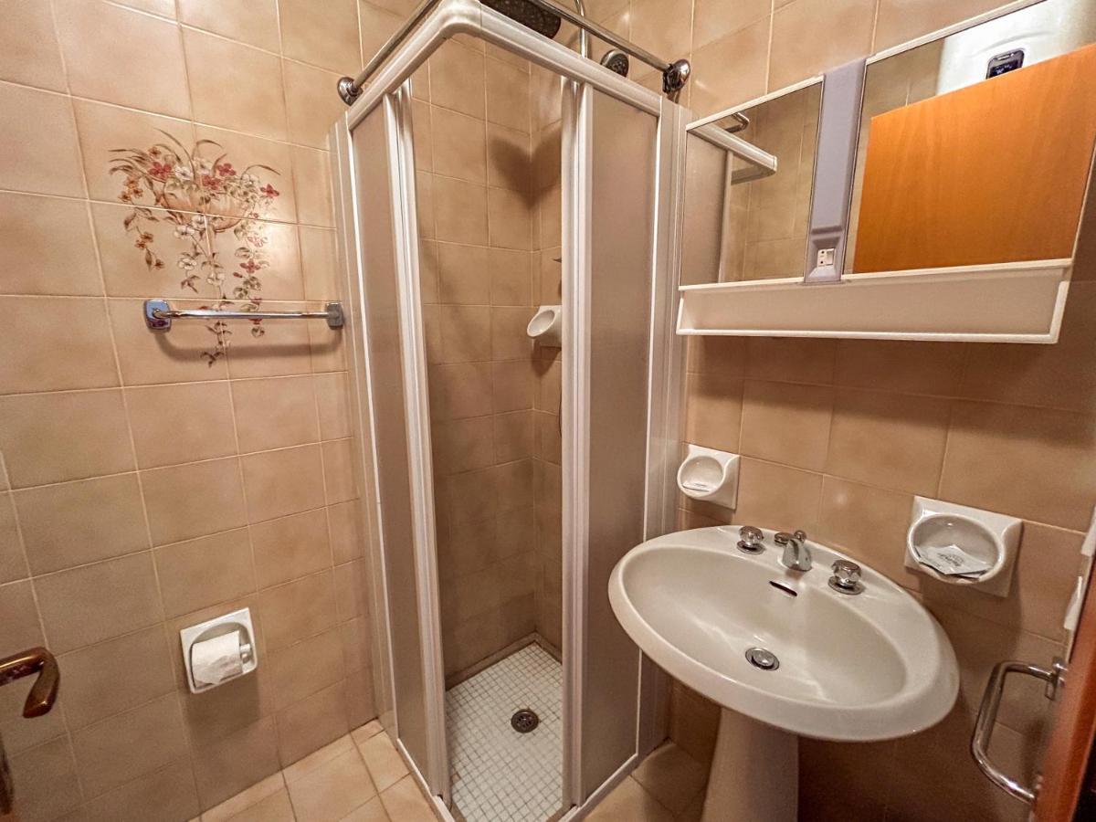 Monolocale Ombrellone Incluso Apartman Lignano Sabbiadoro Kültér fotó